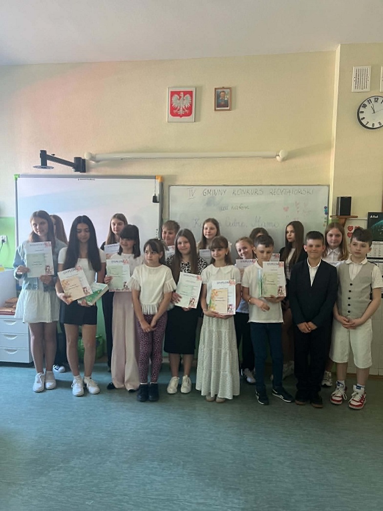  IV  Międzyszkolny Konkurs Recytatorski ,,Kocham Ciebie, Mamo...